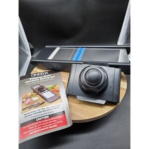 Oneida Stainless Steel‎ Mandolin Slicing Set READ DESCRIPTION